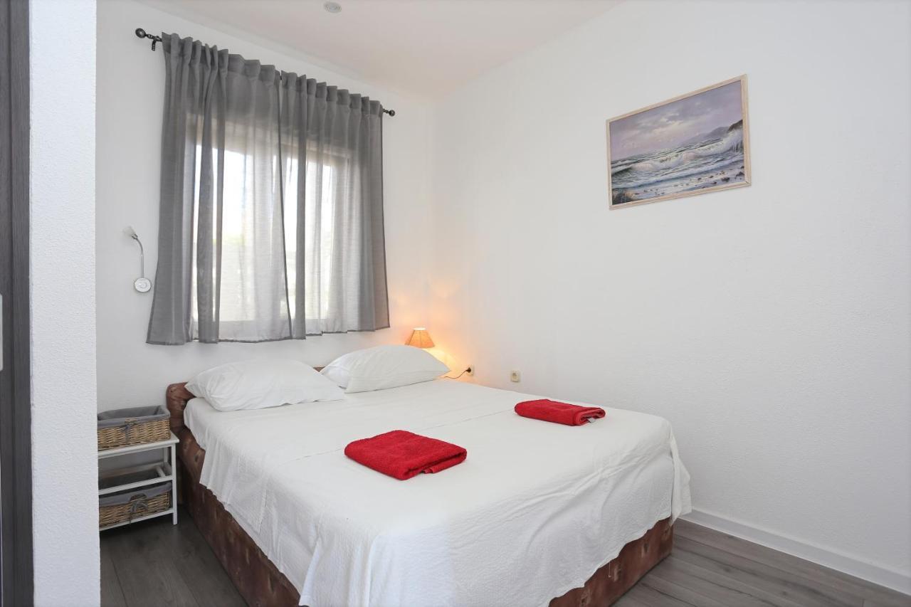Apartments With A Parking Space Mastrinka, Ciovo - 4324 Trogir Extérieur photo