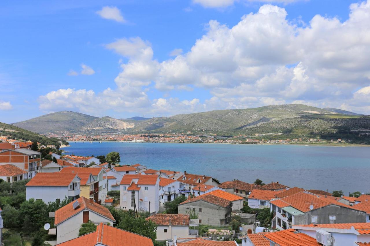 Apartments With A Parking Space Mastrinka, Ciovo - 4324 Trogir Extérieur photo